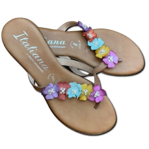 NWOB Italian Shoemakers Italiana Leather Thong Sandals Colorful Flowers Size 7.5 - Picture 1 of 9